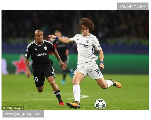 38岁大卫路易斯带领10人队伍零封对手获欧冠MVP表现惊艳